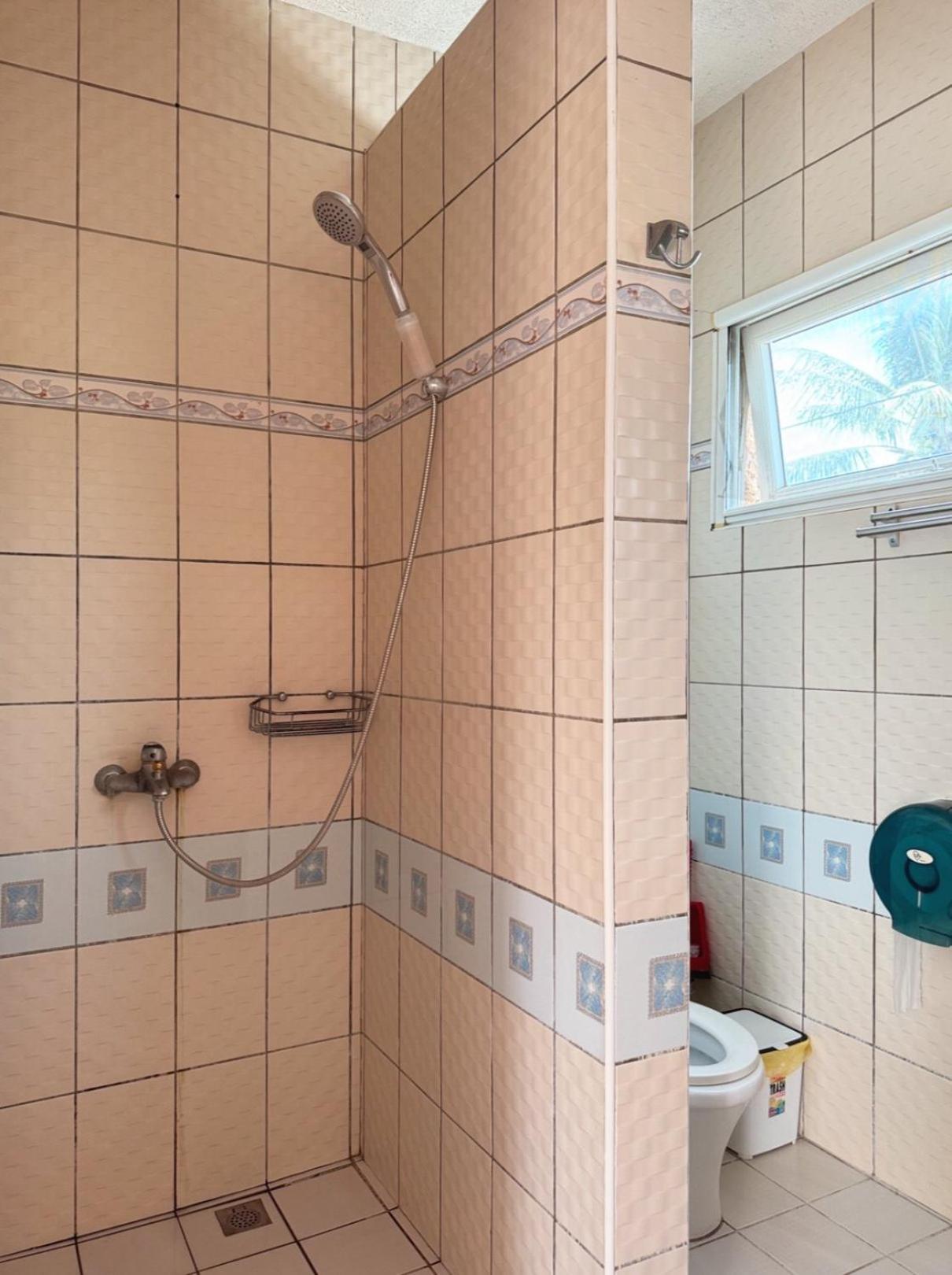 מואלבואל Sunset Beach Resort מראה חיצוני תמונה